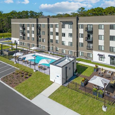 Waterwalk Extended Stay By Wyndham Jacksonville Deerwood Pk Exterior photo
